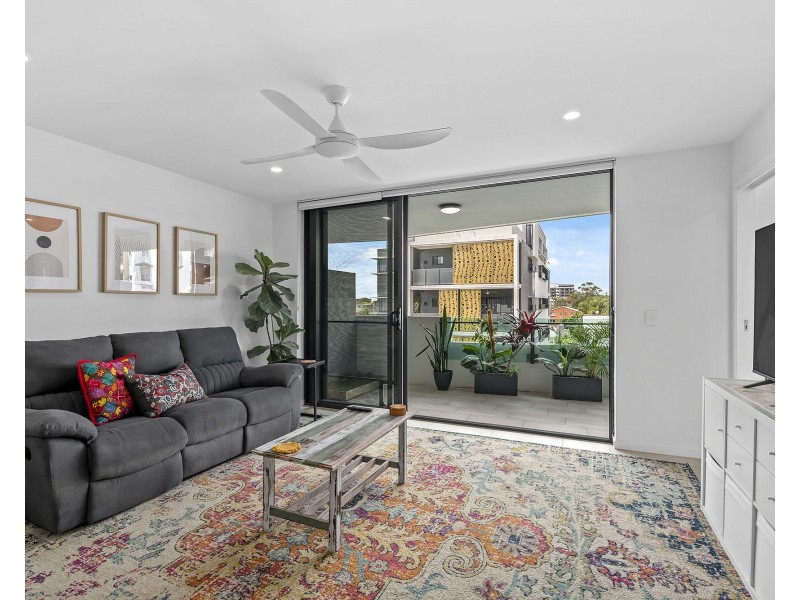 207/51 Latham Street, Chermside QLD 4032