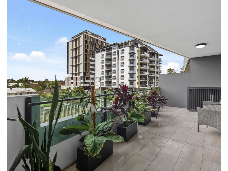 207/51 Latham Street, Chermside QLD 4032