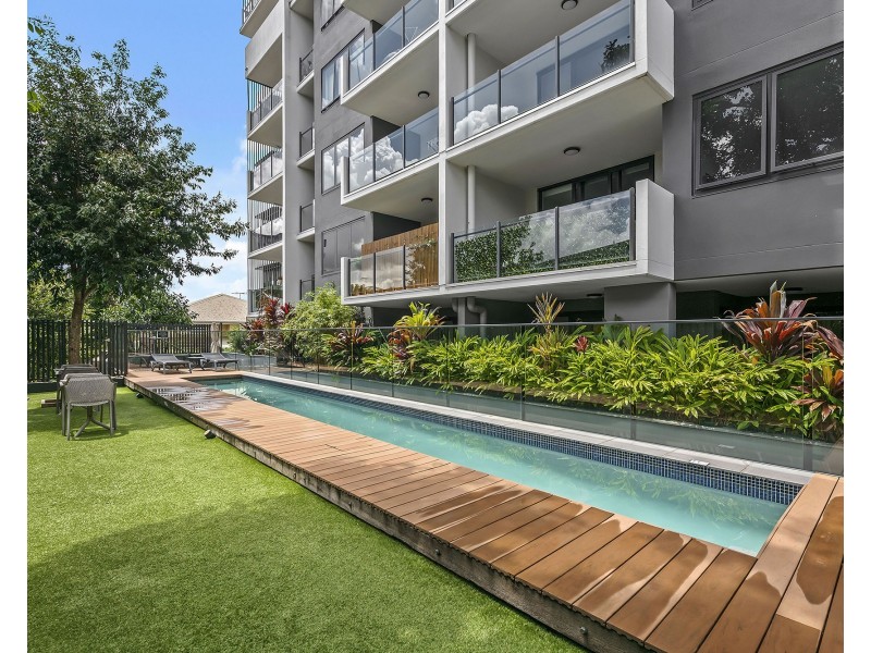 207/51 Latham Street, Chermside QLD 4032