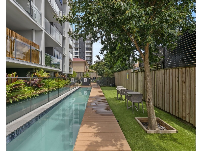 207/51 Latham Street, Chermside QLD 4032