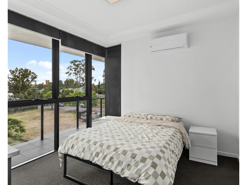 308/59 Latham Street, Chermside QLD 4032