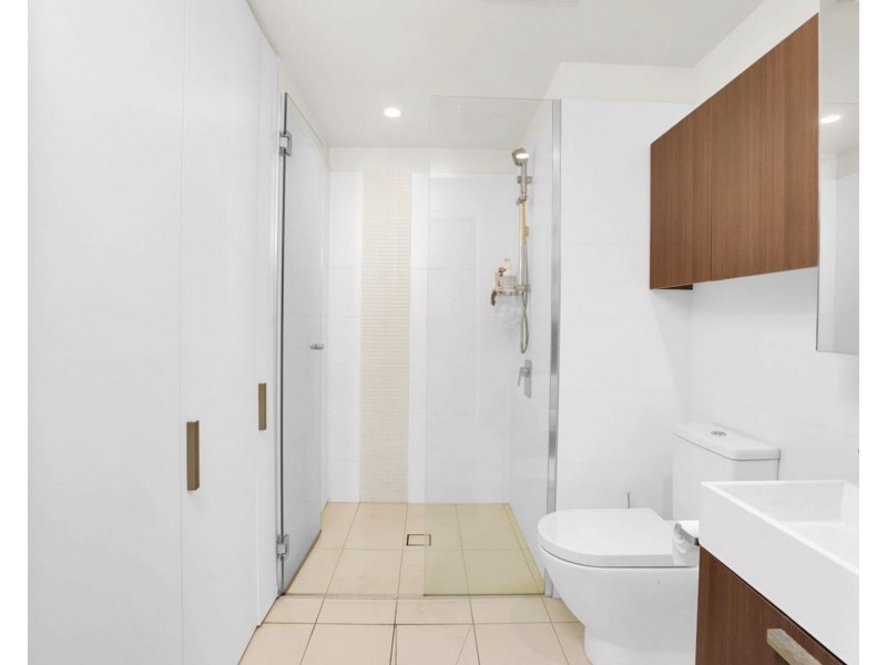 409/16 Aspinall Street, Nundah QLD 4012