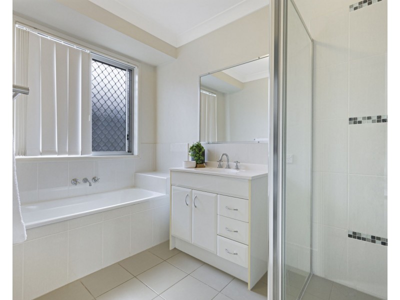 10 Avenger Close, Bray Park QLD 4500