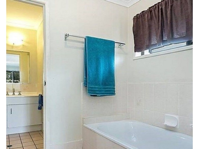 19 Sunderland Drive, Bray Park QLD 4500