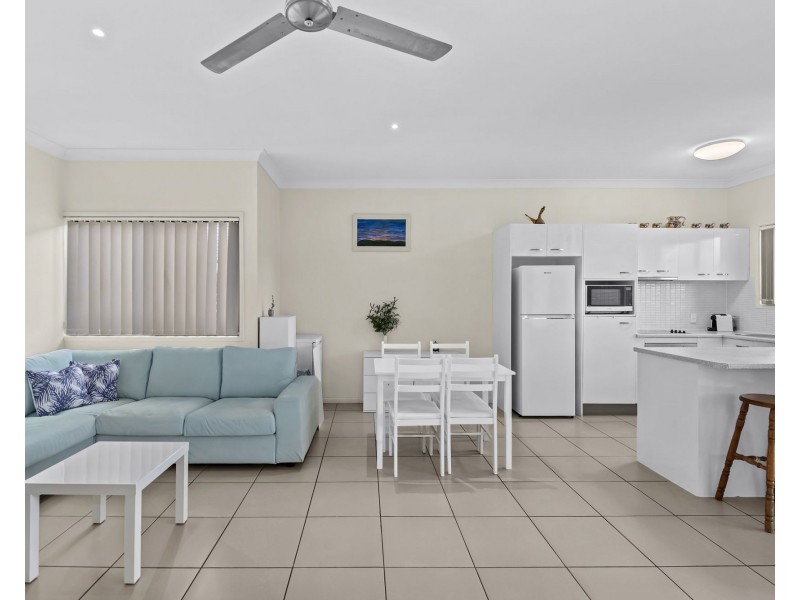 2/34 Harold Street, Zillmere QLD 4034