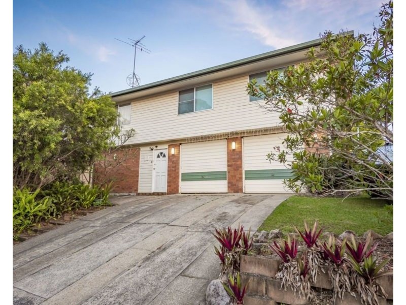 10 Nyora Street, Everton Hills QLD 4053