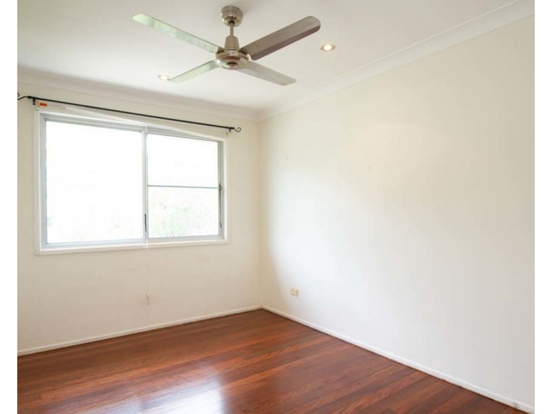 10 Nyora Street, Everton Hills QLD 4053