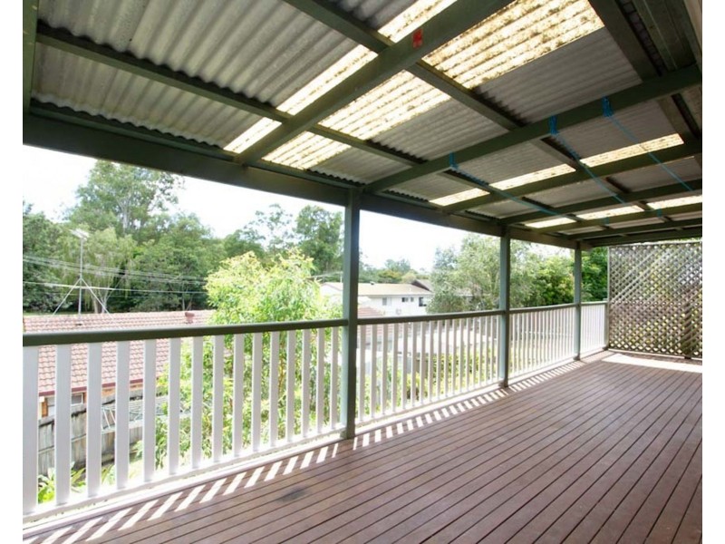 10 Nyora Street, Everton Hills QLD 4053