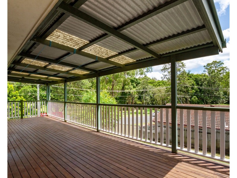 10 Nyora Street, Everton Hills QLD 4053