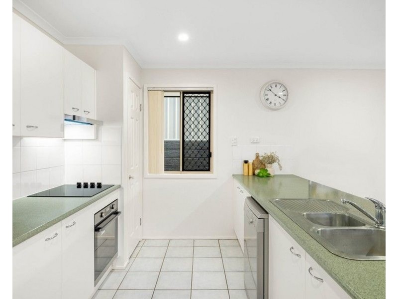 4 Trevi Place, Springfield Lakes QLD 4300