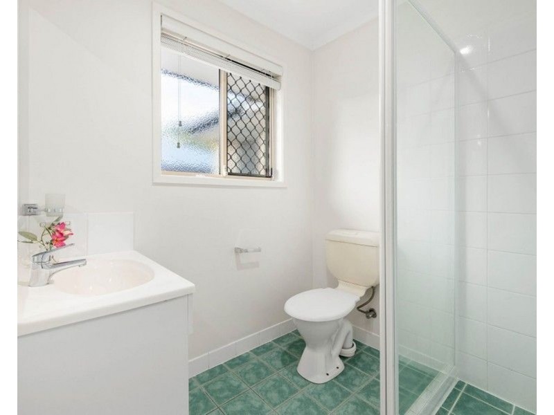 4 Trevi Place, Springfield Lakes QLD 4300