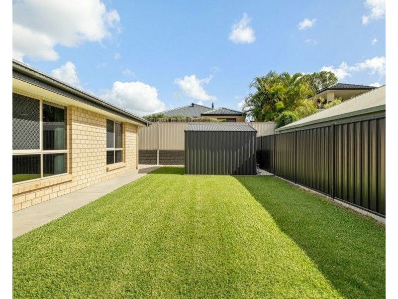 4 Trevi Place, Springfield Lakes QLD 4300