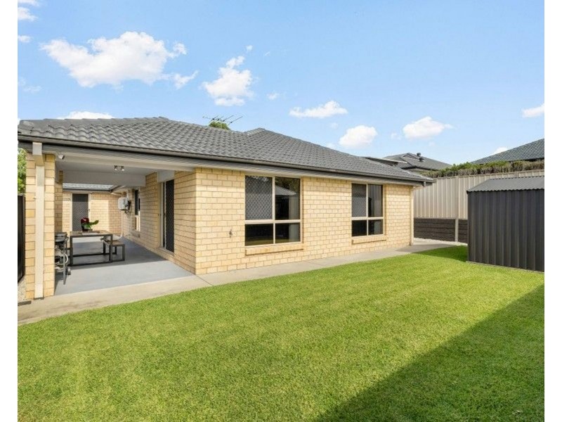 4 Trevi Place, Springfield Lakes QLD 4300