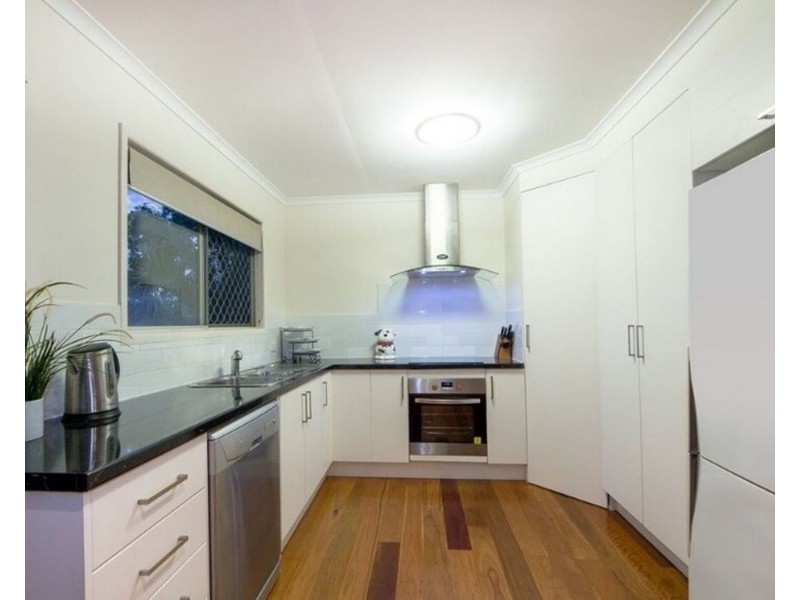 24 Kumbari Street, Bray Park QLD 4500