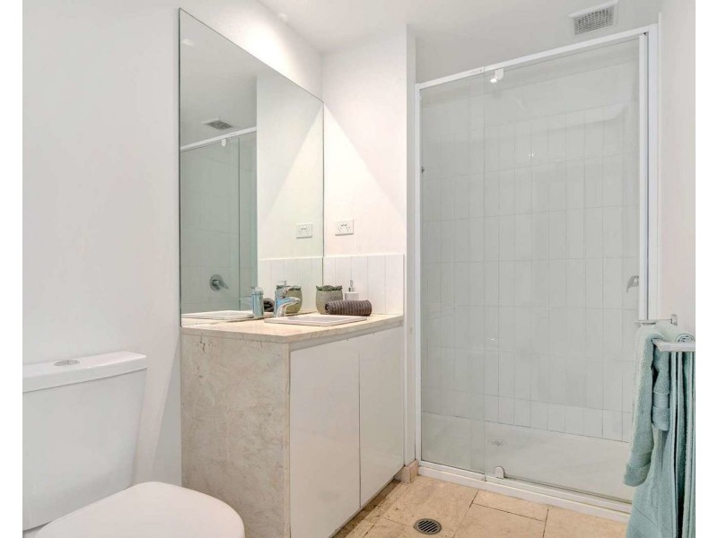 8 Downie Street, Melbourne VIC 3000