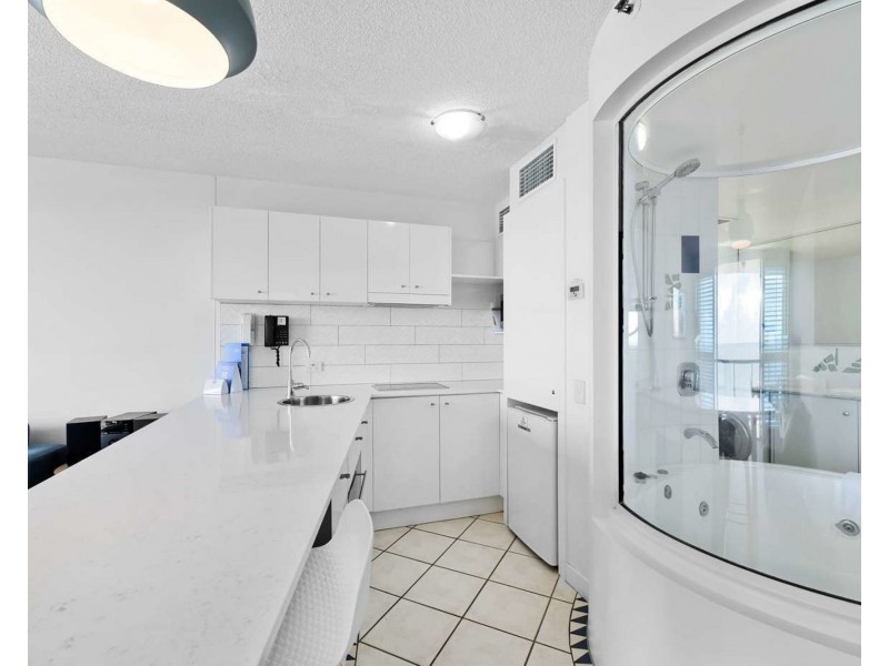 7 Venning Street, Mooloolaba QLD 4557