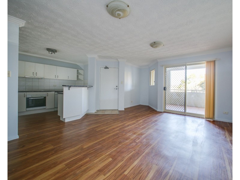 2/18 Frederick Street, Alderley QLD 4051