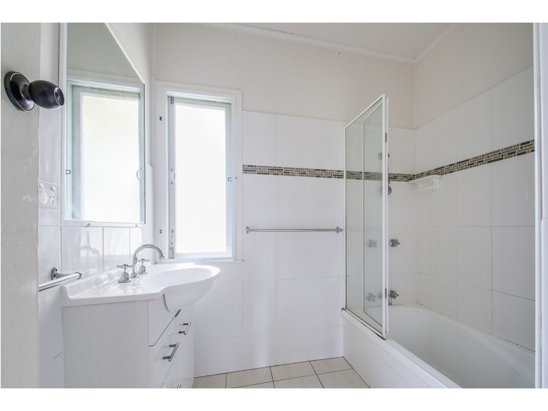 5 Mayflower Street, Geebung QLD 4034