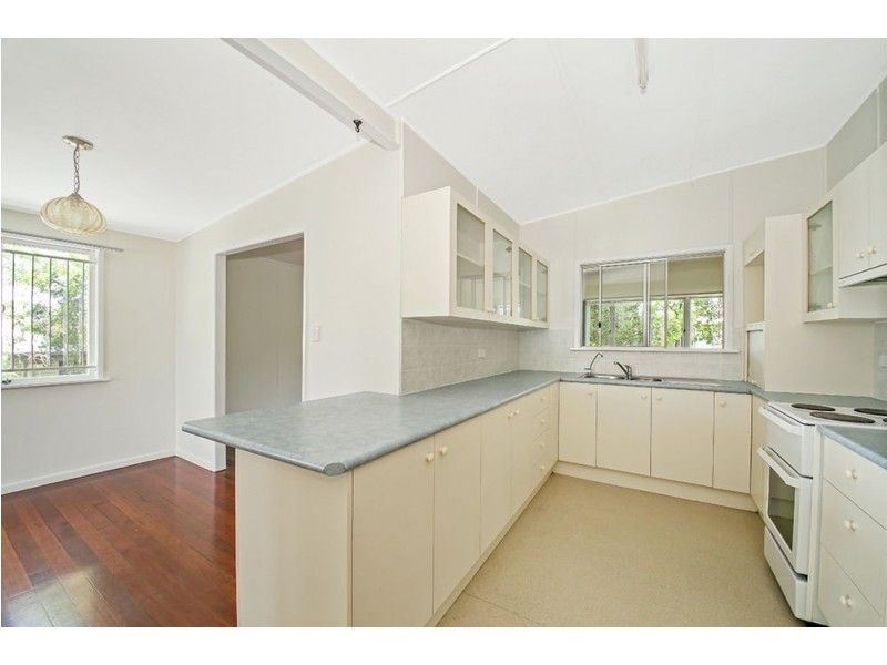 3 Ennerdale Street, Chermside West QLD 4032