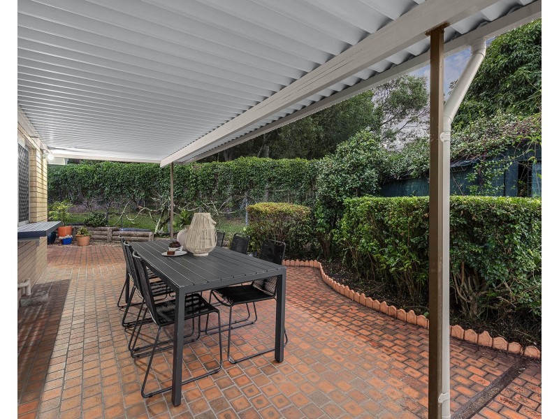 37 Syma Street, Chermside West QLD 4032