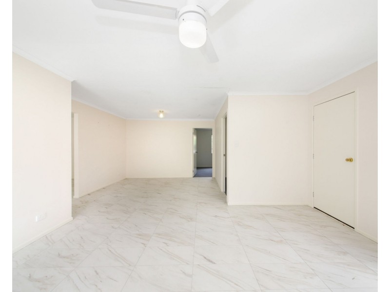 3 Iris Place, Fitzgibbon QLD 4018