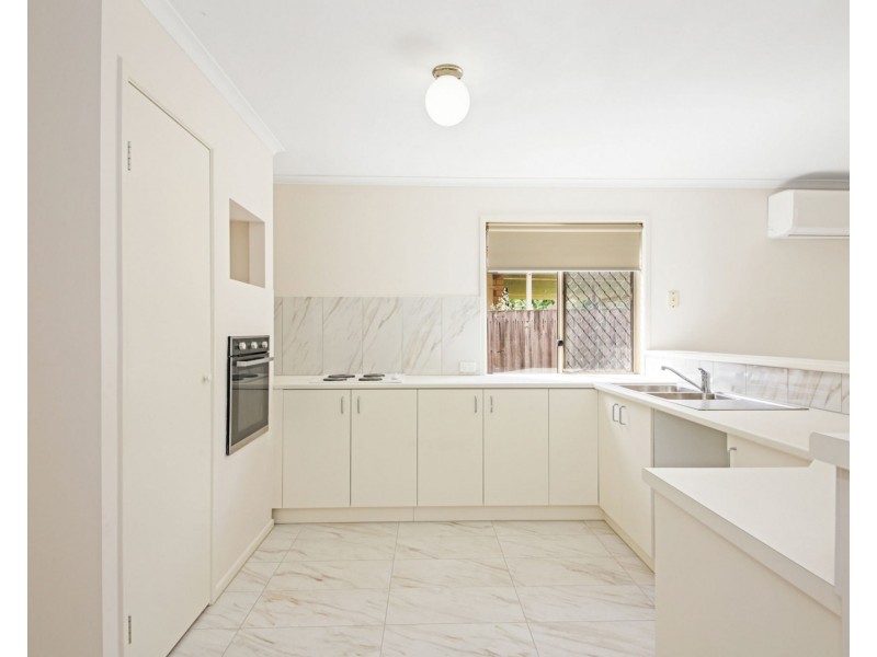 3 Iris Place, Fitzgibbon QLD 4018