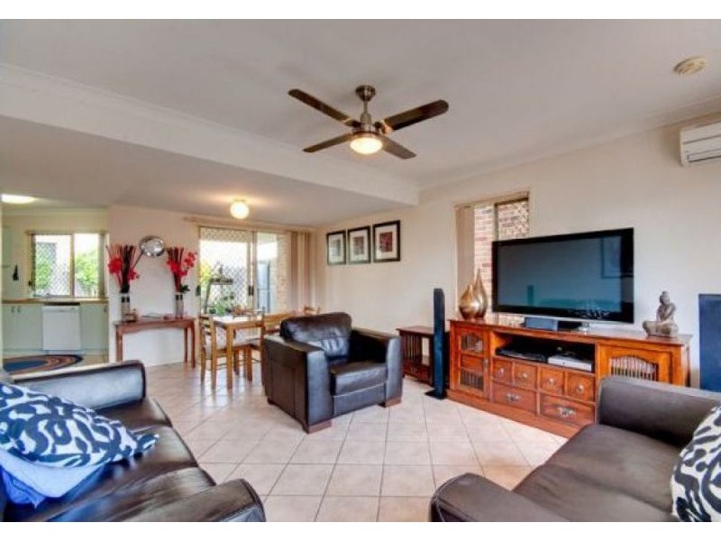 2/83-85 Amelia St, Nundah QLD 4012