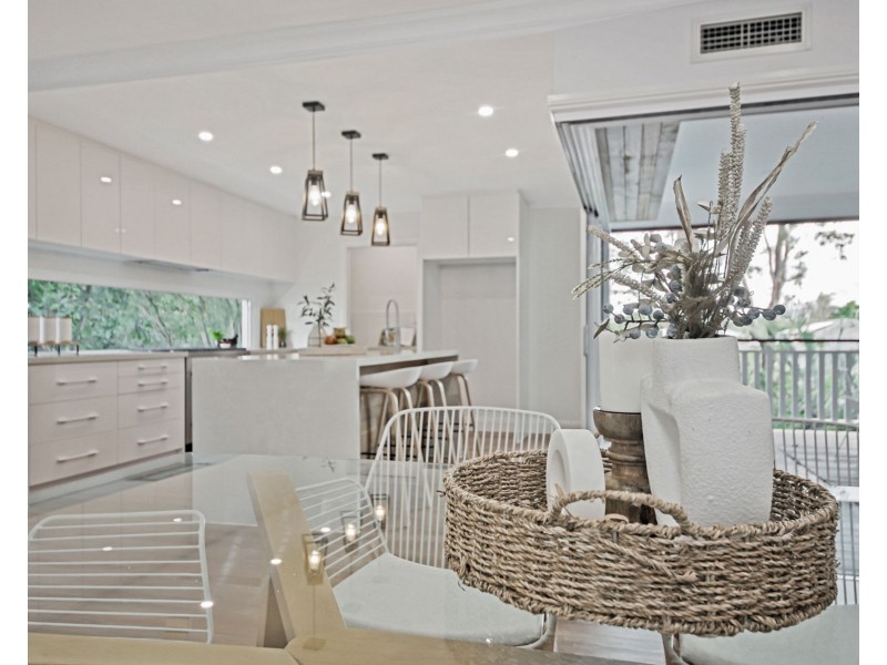 72 Pateena Street, Stafford QLD 4053