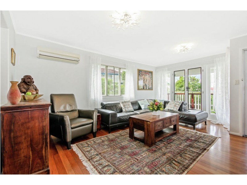 24 Decker Street, Chermside West QLD 4032