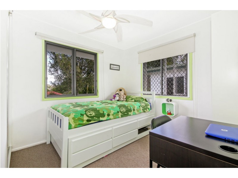 24 Decker Street, Chermside West QLD 4032