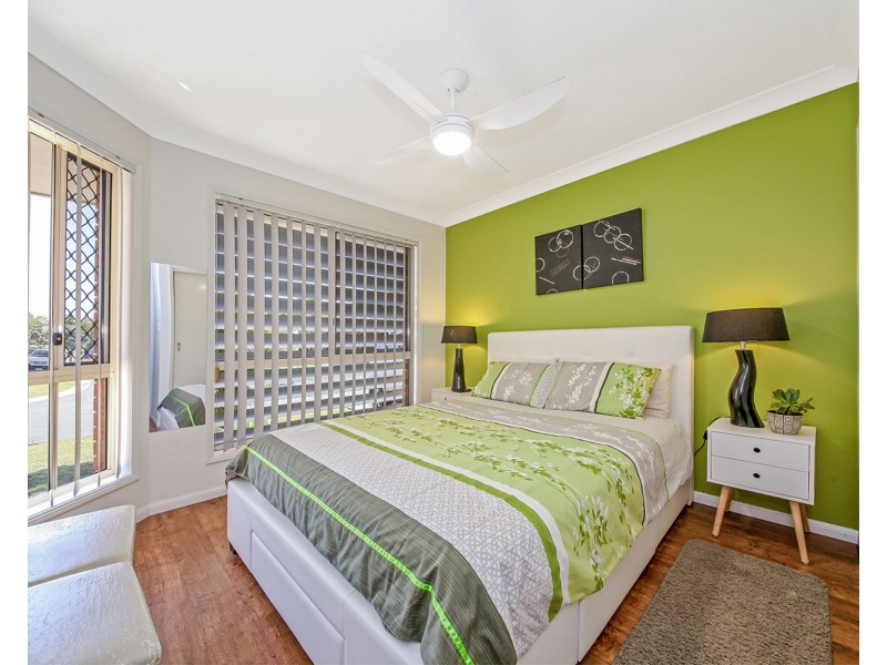 2/15 Elwick Place, Bracken Ridge QLD 4017