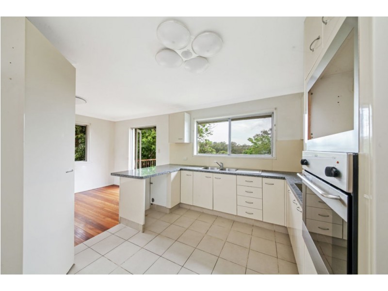 11 Leeside Street, Aspley QLD 4034