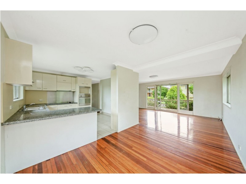 11 Leeside Street, Aspley QLD 4034