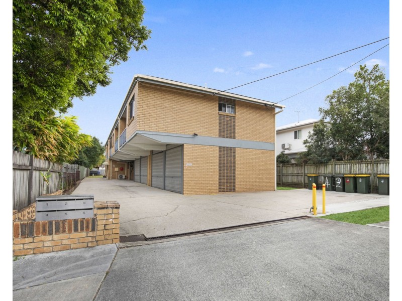 1/8 Church Road, Zillmere QLD 4034