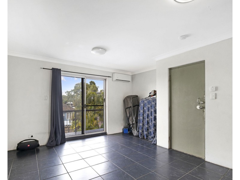 1/8 Church Road, Zillmere QLD 4034