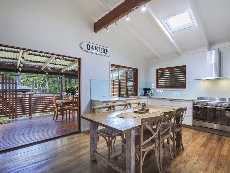 8 Pickard Street, Bald Hills QLD 4036