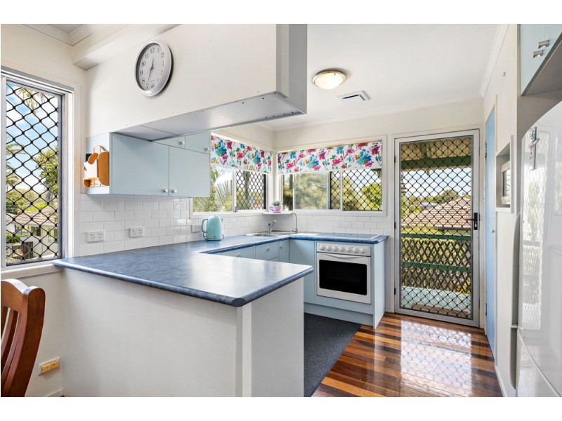 6 Ivor Street, Bracken Ridge QLD 4017