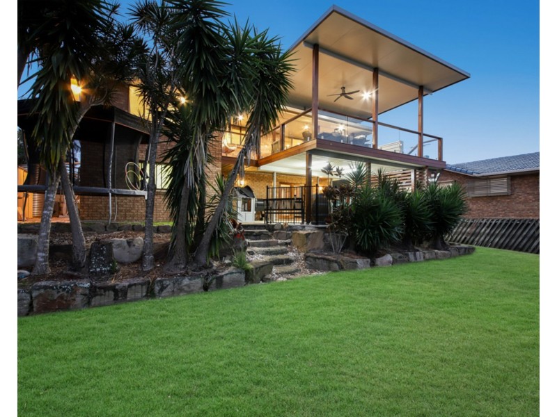 18 Bronwyn Street, Bracken Ridge QLD 4017