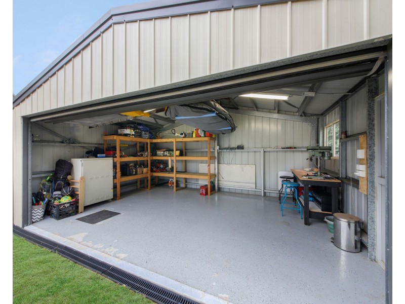 18 Bronwyn Street, Bracken Ridge QLD 4017