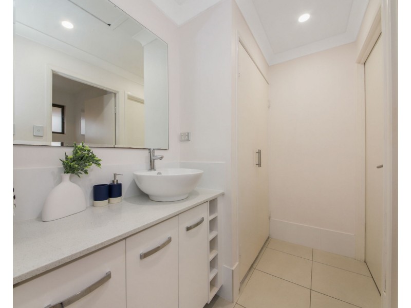 18 Bronwyn Street, Bracken Ridge QLD 4017