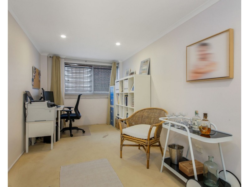 18 Bronwyn Street, Bracken Ridge QLD 4017