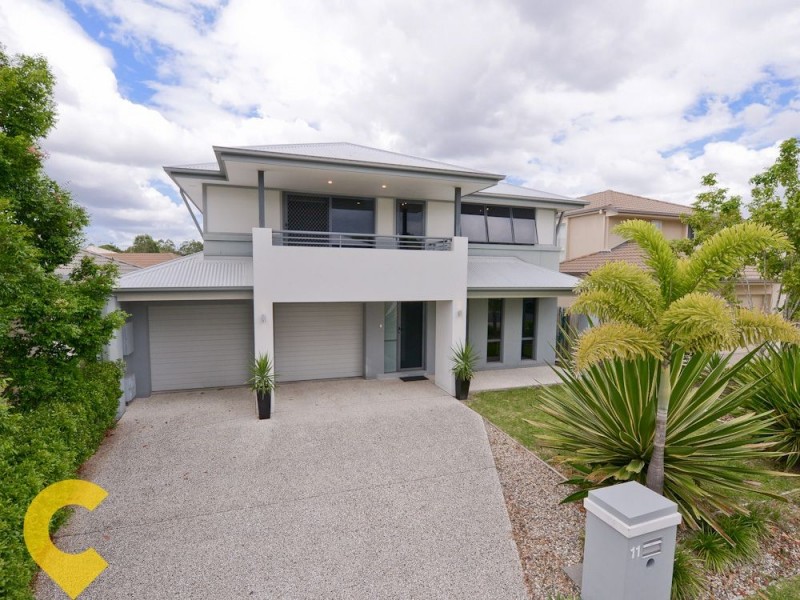 11 Petrie Crescent, Aspley QLD 4034