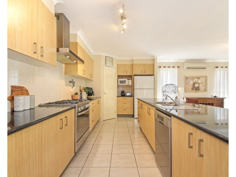 57 Raynbird Place, Carseldine QLD 4034