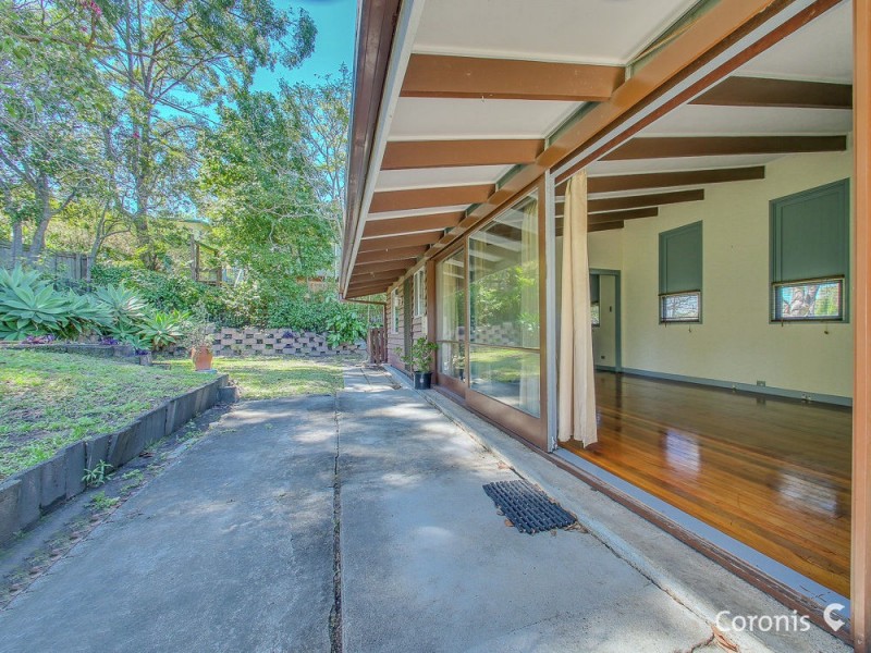 71 Maundrell Terrace, Chermside West QLD 4032