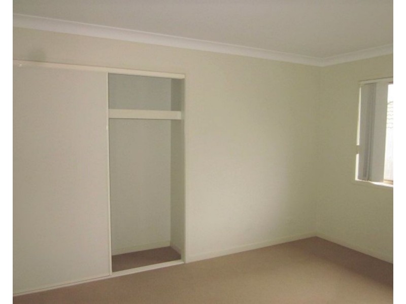 9 Hillary Drive, Warner QLD 4500