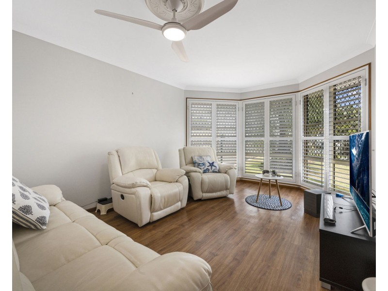 2 Murphy Street, Scarborough QLD 4020