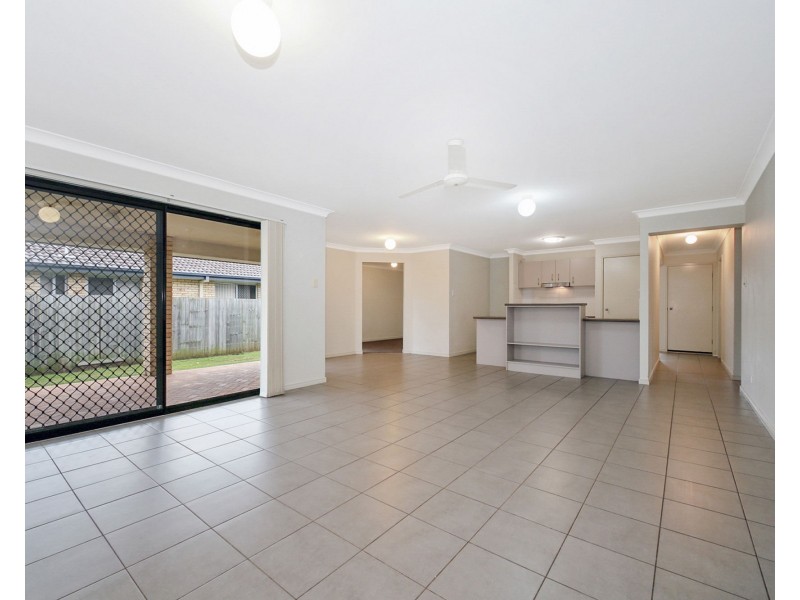 15 Tasman Street, Bray Park QLD 4500