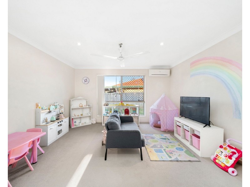 40 Karelyn Drive, Joyner QLD 4500