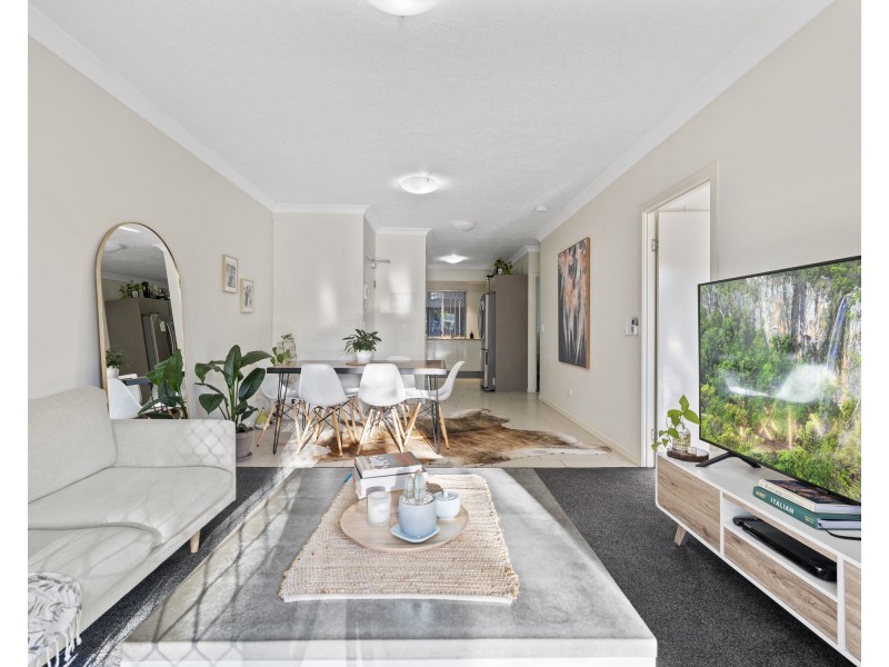 1/71 Charlie Street, Zillmere QLD 4034