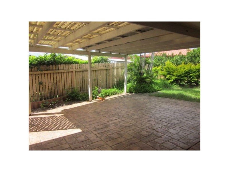 8 Tarrilli Place, Carseldine QLD 4034